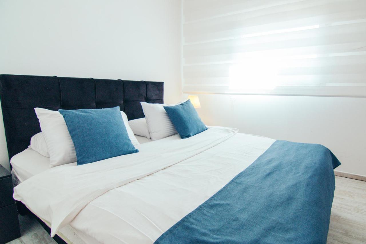 Almog Beach Apartments מגדלי חוף הכרמל חיפה 외부 사진