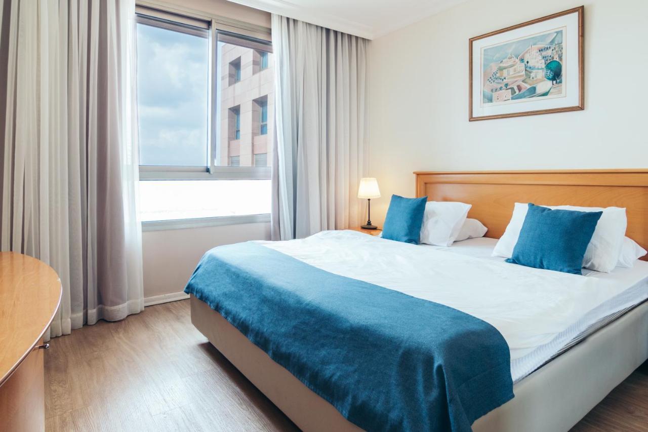 Almog Beach Apartments מגדלי חוף הכרמל חיפה 외부 사진