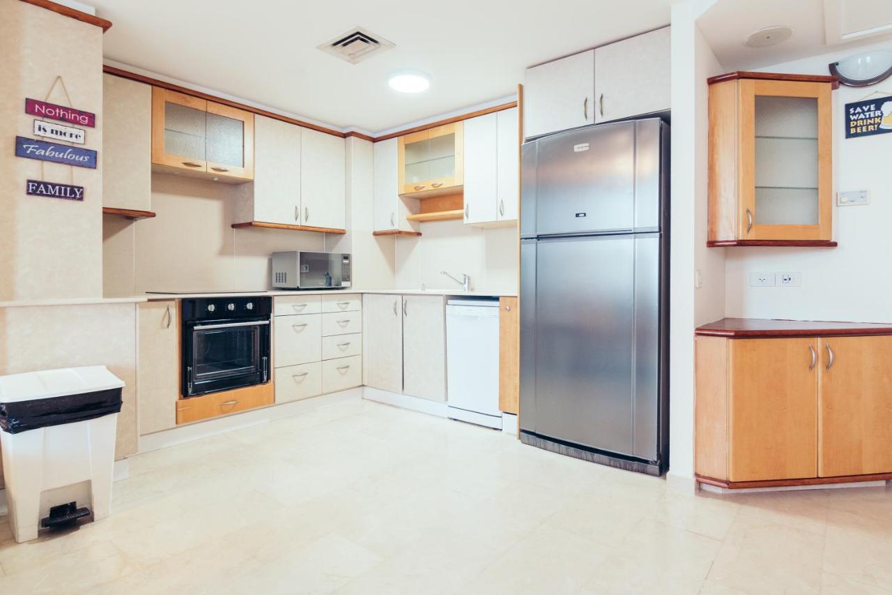 Almog Beach Apartments מגדלי חוף הכרמל חיפה 외부 사진
