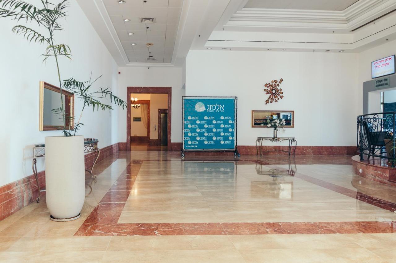 Almog Beach Apartments מגדלי חוף הכרמל חיפה 외부 사진