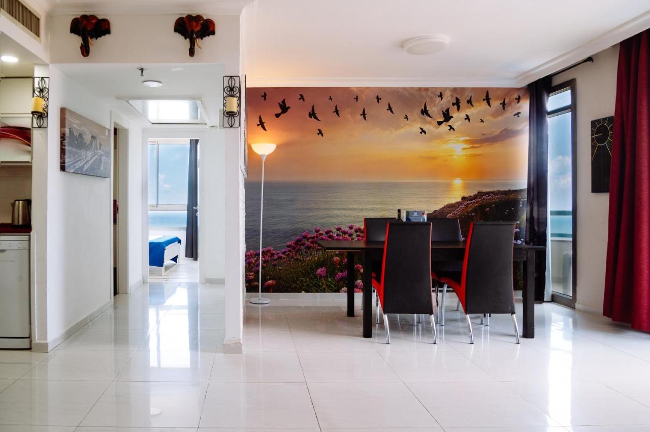 Almog Beach Apartments מגדלי חוף הכרמל חיפה 외부 사진