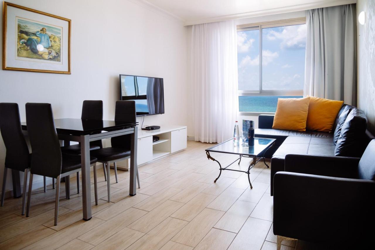 Almog Beach Apartments מגדלי חוף הכרמל חיפה 외부 사진