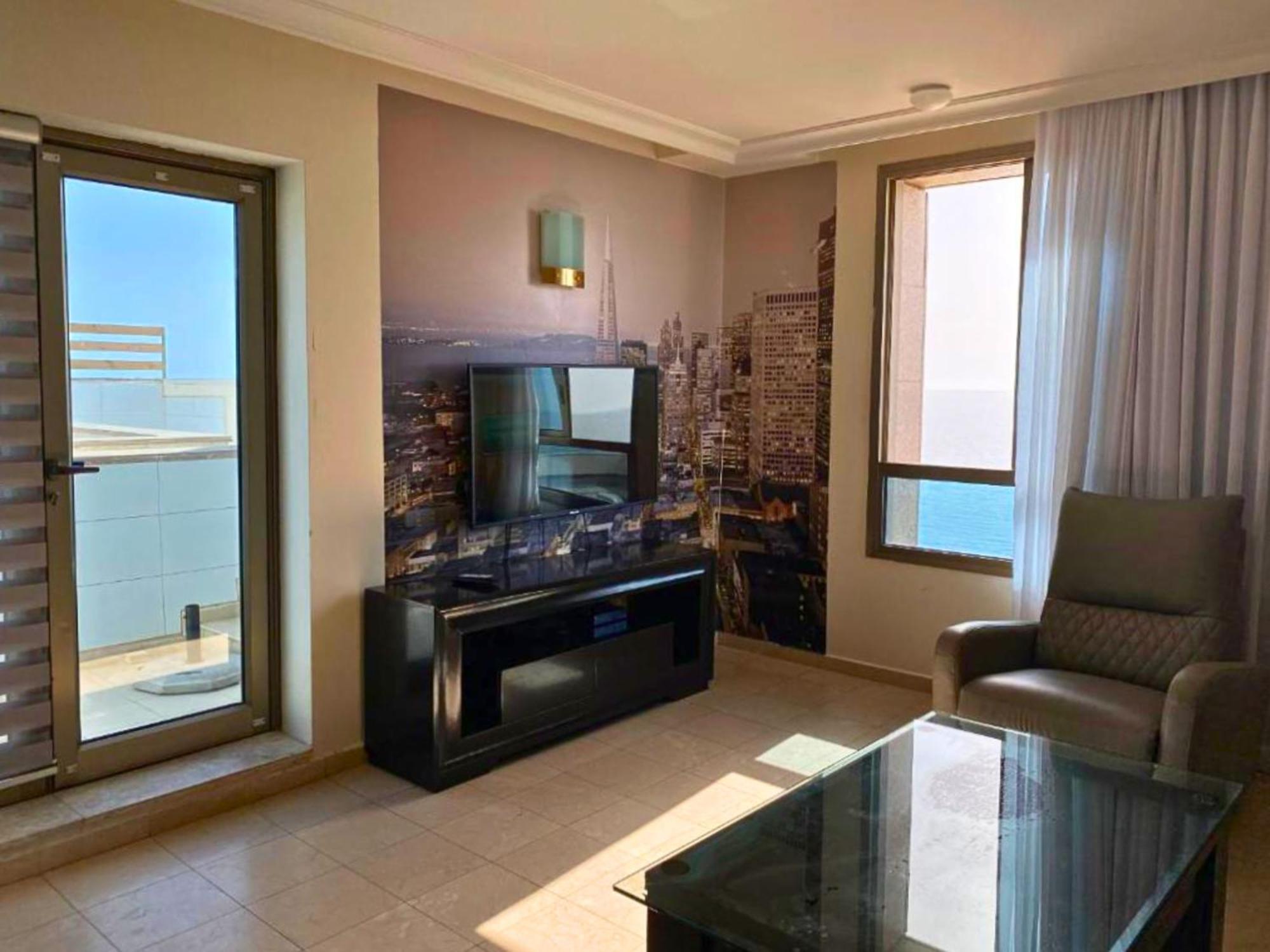 Almog Beach Apartments מגדלי חוף הכרמל חיפה 외부 사진