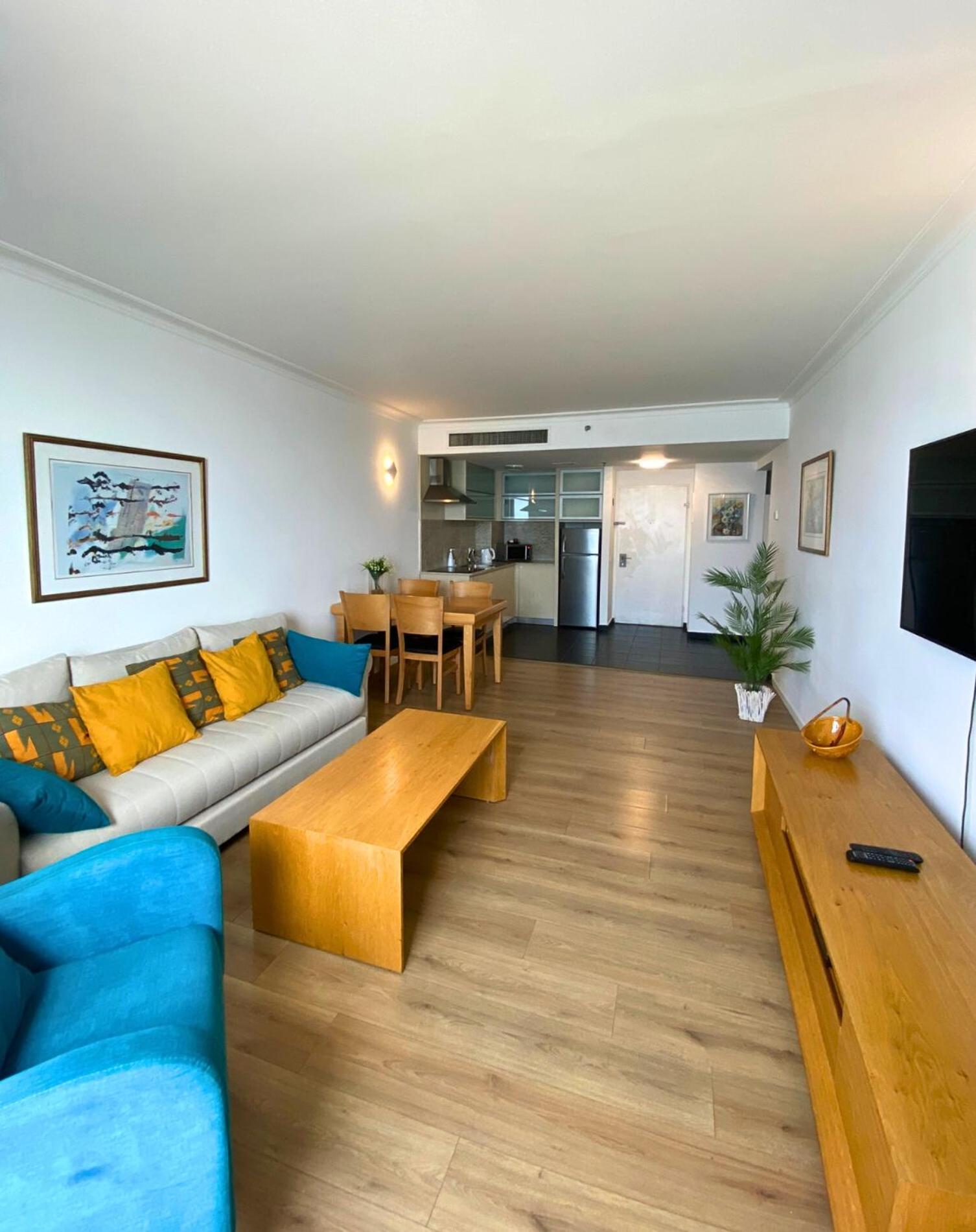Almog Beach Apartments מגדלי חוף הכרמל חיפה 외부 사진
