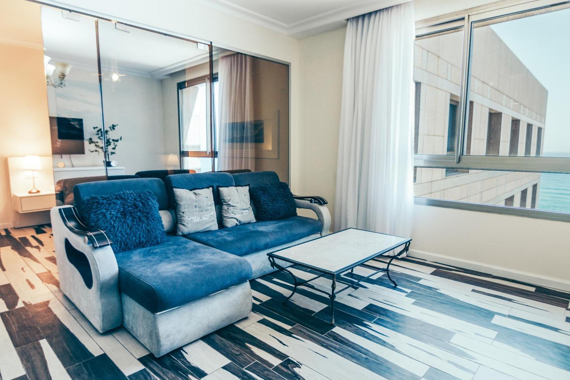 Almog Beach Apartments מגדלי חוף הכרמל חיפה 외부 사진